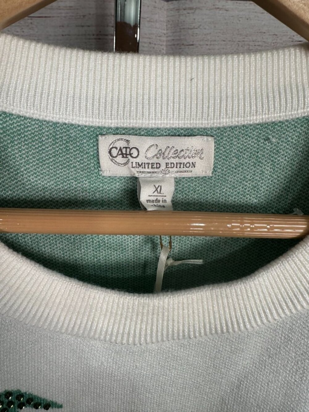 Cato Palm Tree Sweater XL Top Embellished Tropical Beige Short Sleeve NWT - Picture 7 of 11